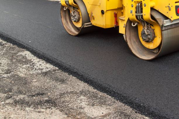 Best Driveway Paving Contractor  in Cle Elum, WA